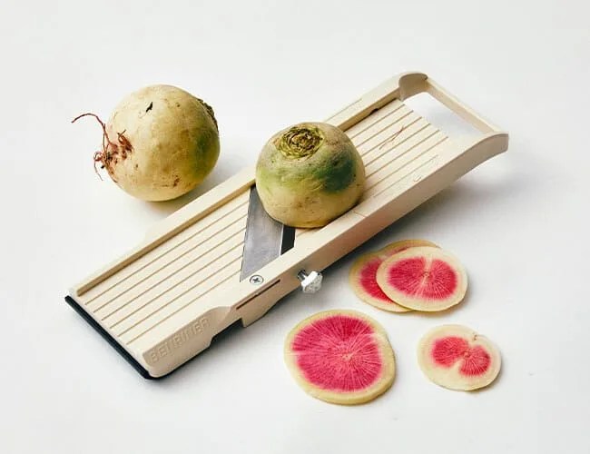 If-Your-Knife-Skills-Are-Hopeless-Try-This-Chef-Approved-Backup-Plan-Gear-Patrol-Feature