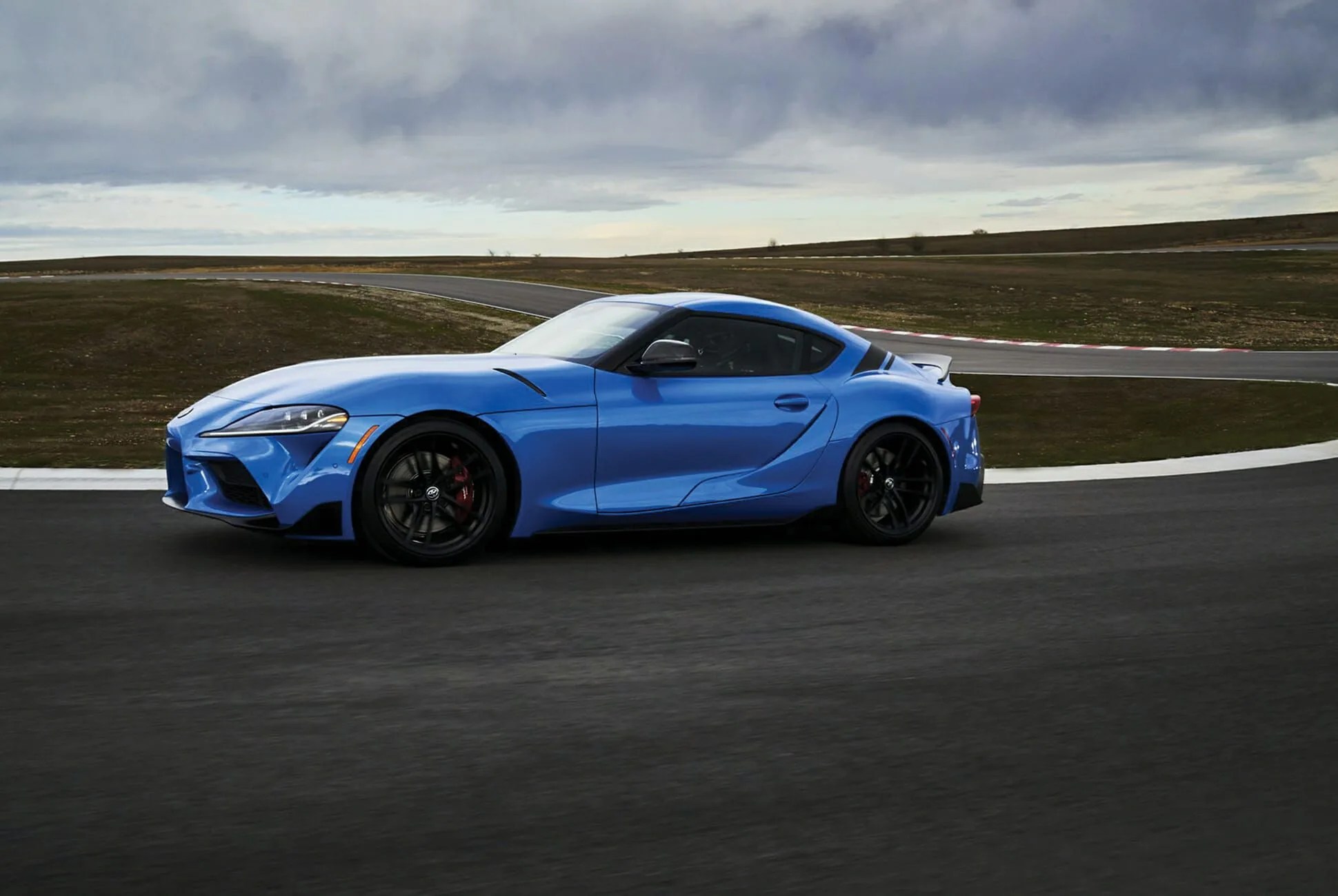 Toyota-GR-Supra-gear-patrol-slide-02