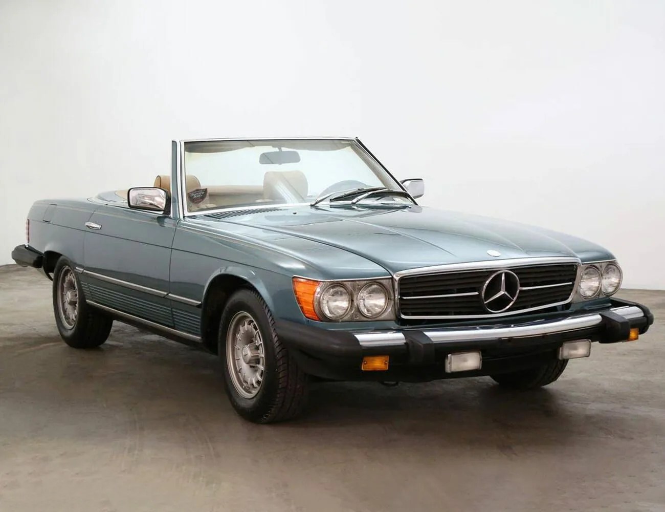 1981-Mercedes-380-SL-gear-patrol