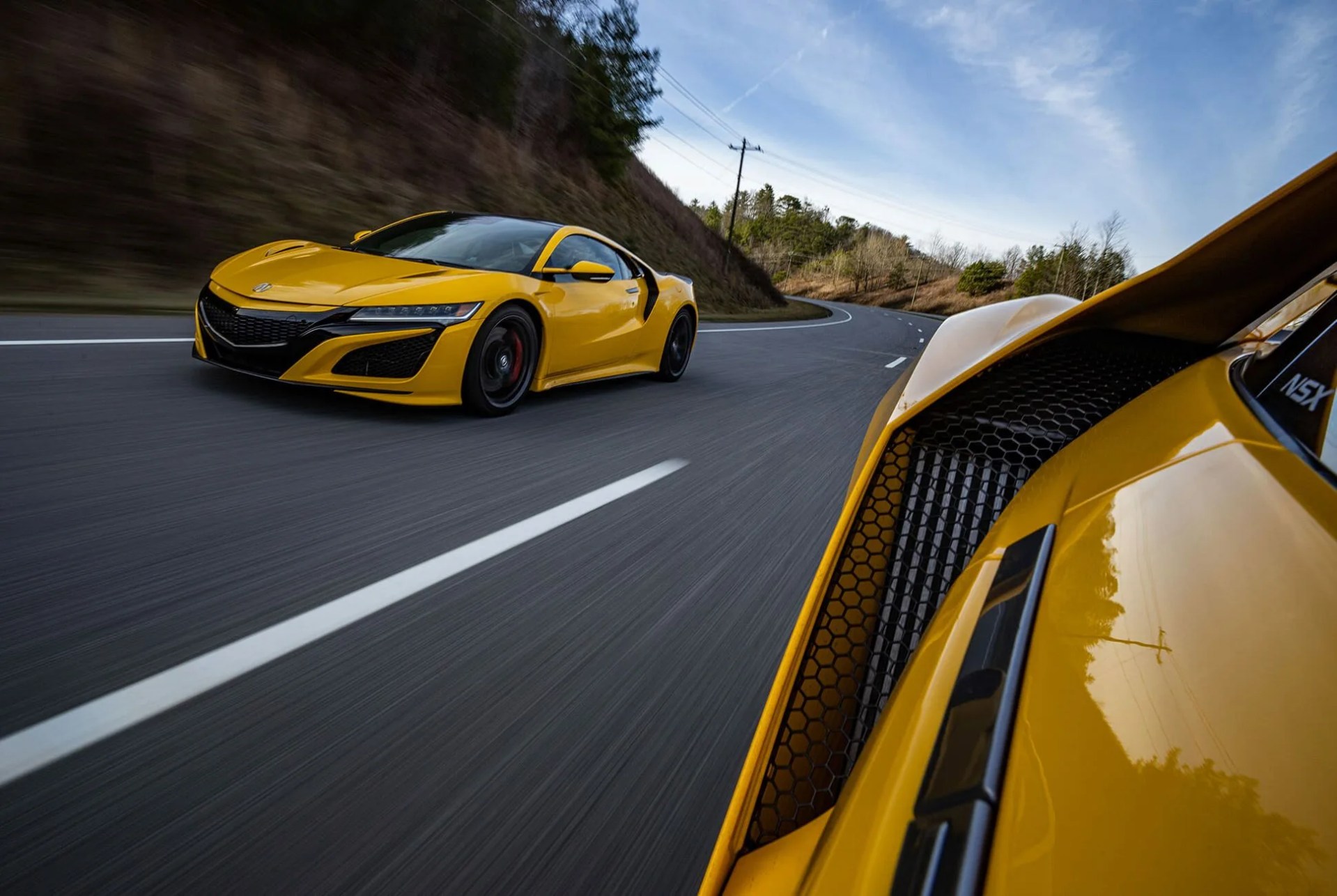 Cross-Country-Acura-NSX-gear-patrol-ambience-12