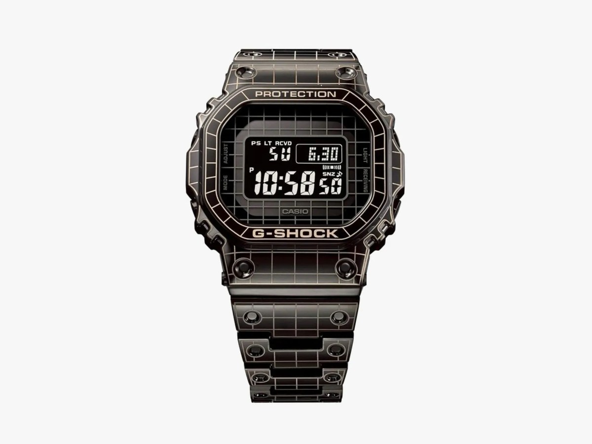 CASIO G-SHOCK 　PROTECTION GMW-B5000 GMW-B5000-gear-patrol-full-