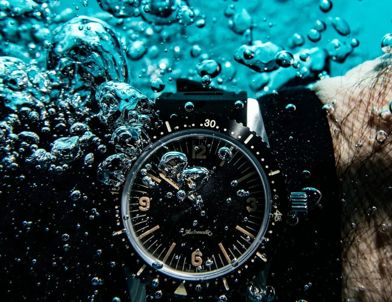 Longines-Dive-Watches-gear-patrol-ambience-4