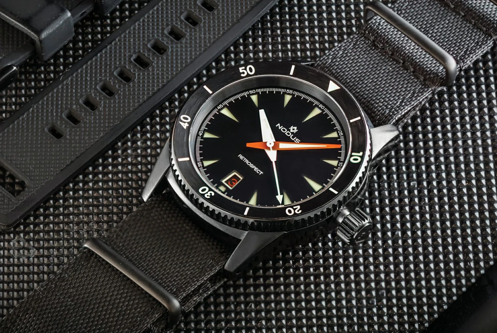 Nodus-Retrospect-II-Singularity-DLC-gear-patrol-full-lead