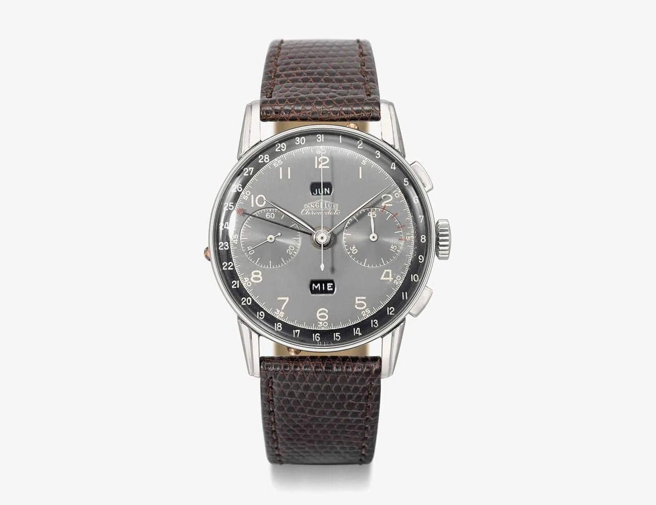 WYSN-Angelus-Chronodato-gear-patrol-ambience-1