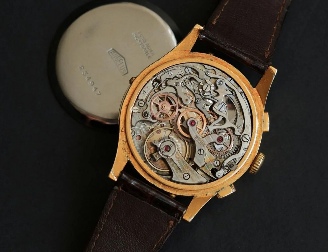 WYSN-Angelus-Chronodato-gear-patrol-ambience-3