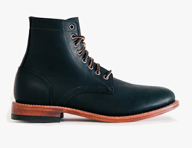 Weekly-Style-Sale-gear-patrol-boot