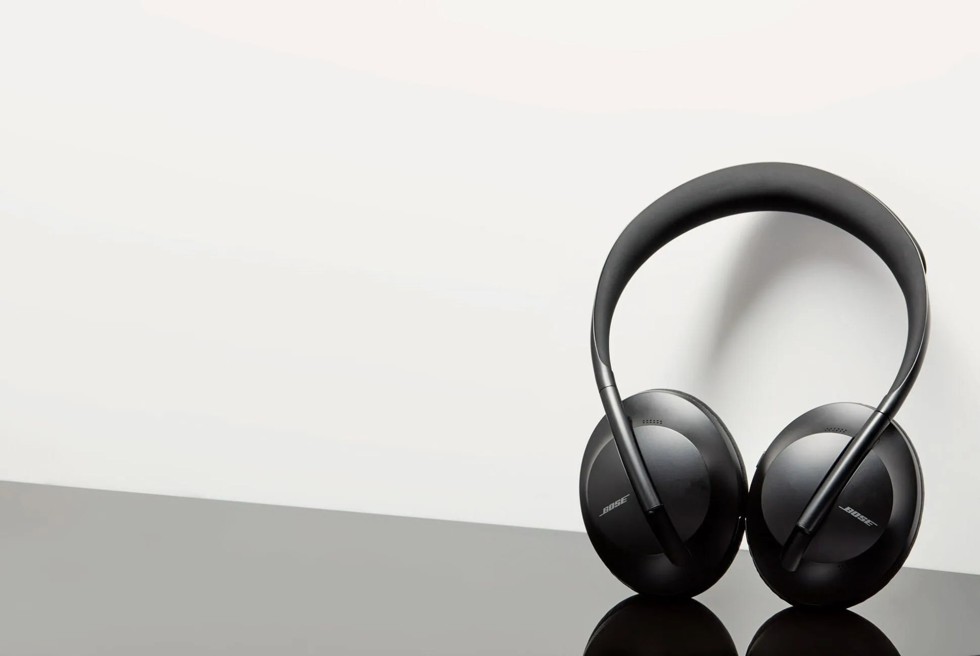 bose headphones 700 gear patrol lead full