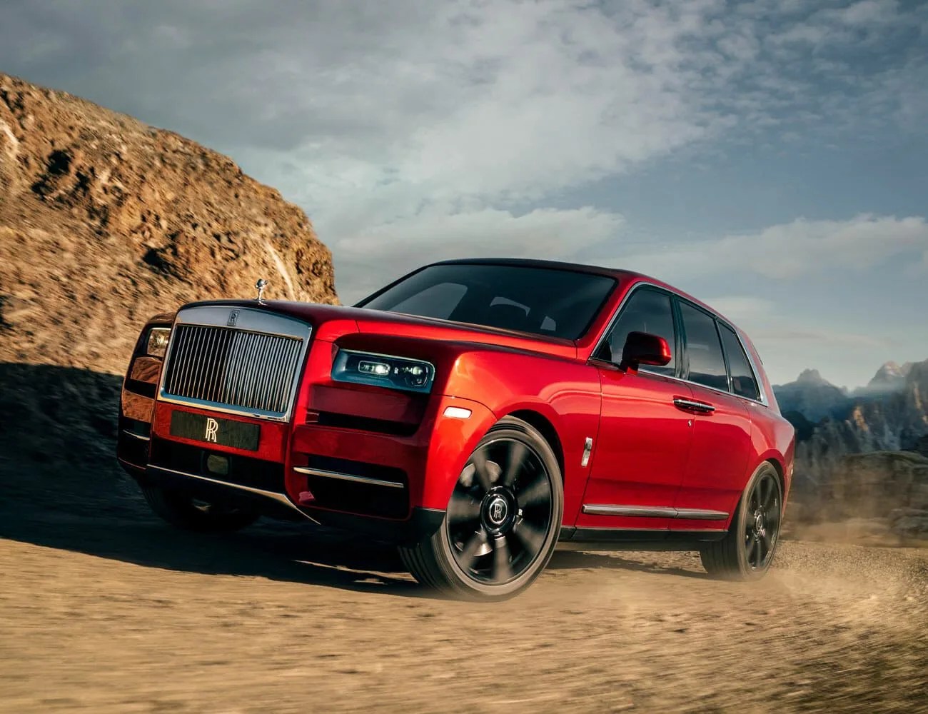 Rolls-Royce-Cullinan-Gear-Patrol