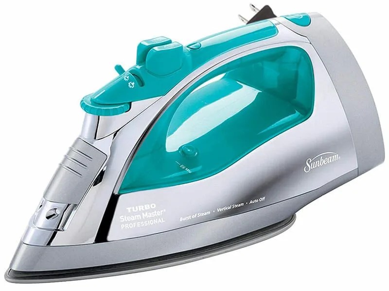 Sunbeam-Steammaster-Steam-Iron-gear-patrol