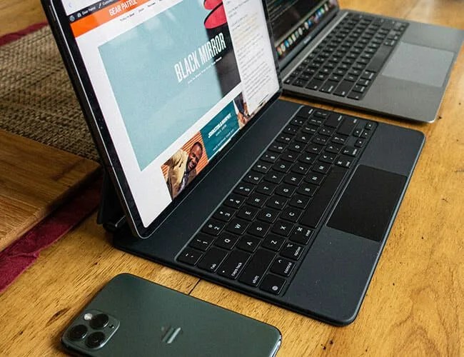 iPad-Pro-Keyboard-gear-patrol-lead-feature