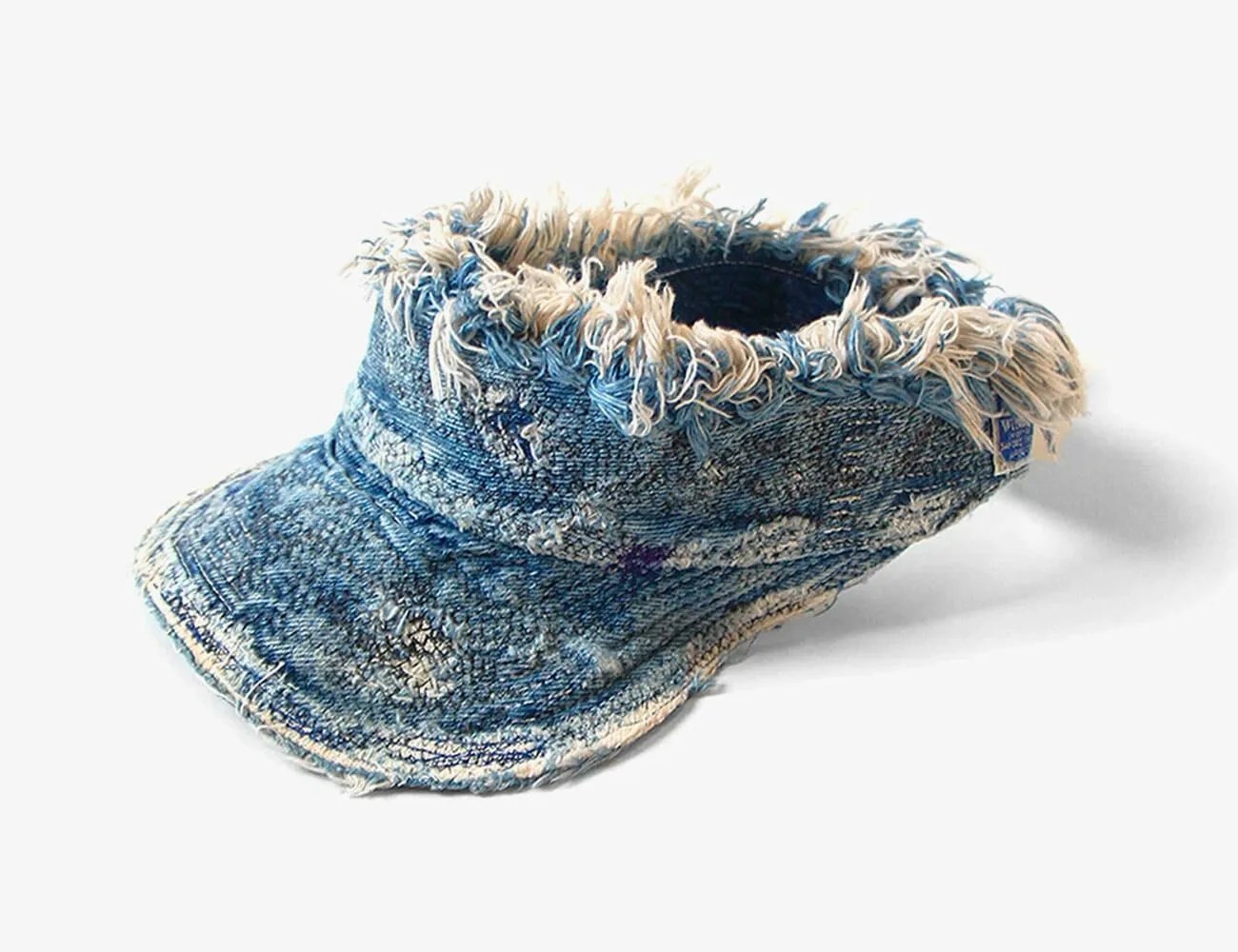 14-Style-Released-5-21-gear-patrol-Kapital