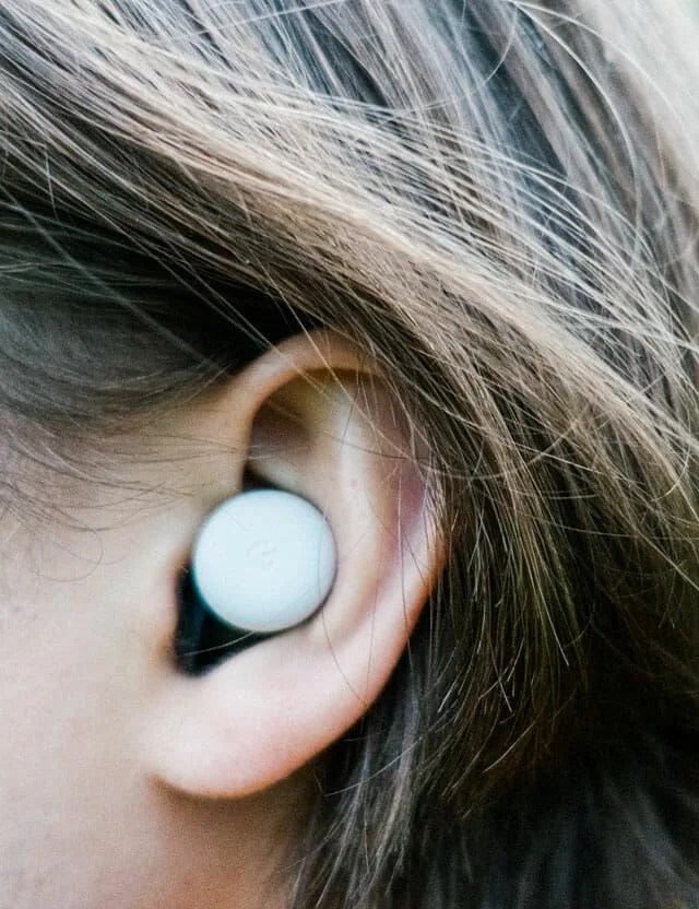 Pixel-Buds-Gear-Patrol-1