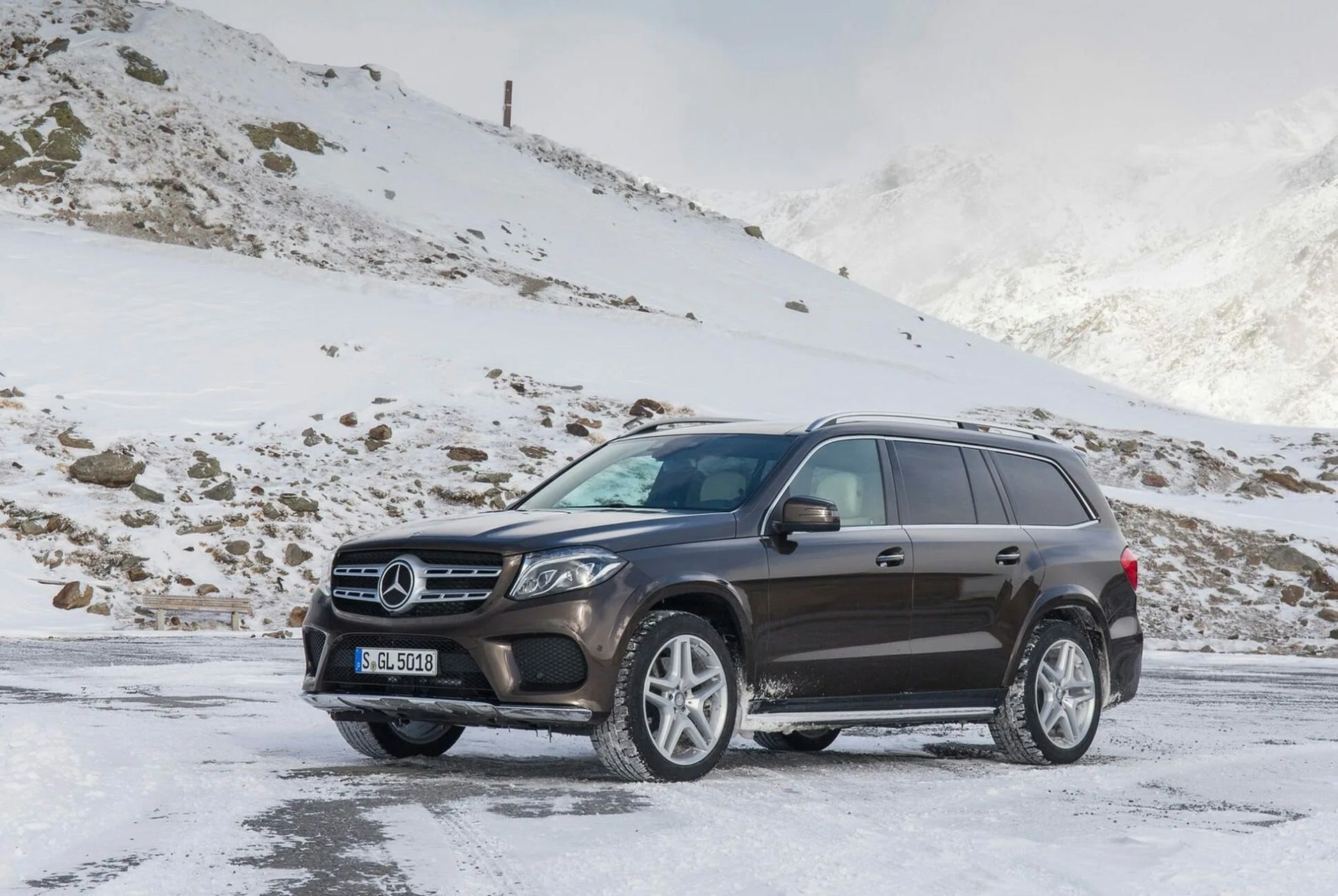 Reliable-SUVs-Gear-Patrol-Lead-Full