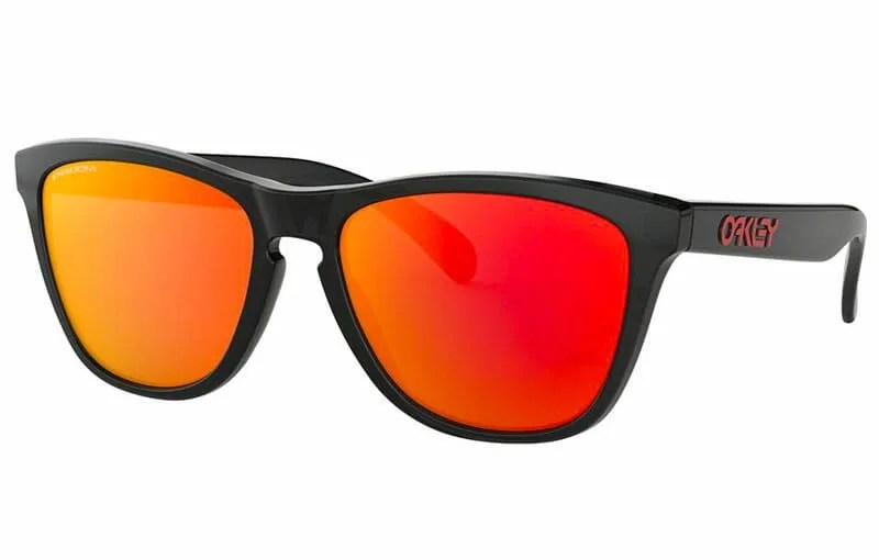 Sport-Shades-gear-patrol-Oakley