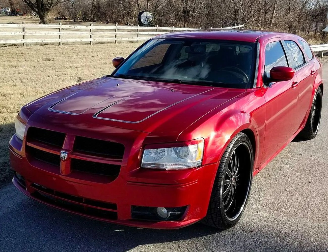 Used-Wagons-Under-10K-gear-patrol-Dodge-Magnum-RT