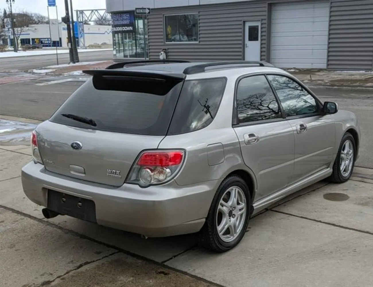 Used-Wagons-Under-10K-gear-patrol-Subaru-Impreza-WRX