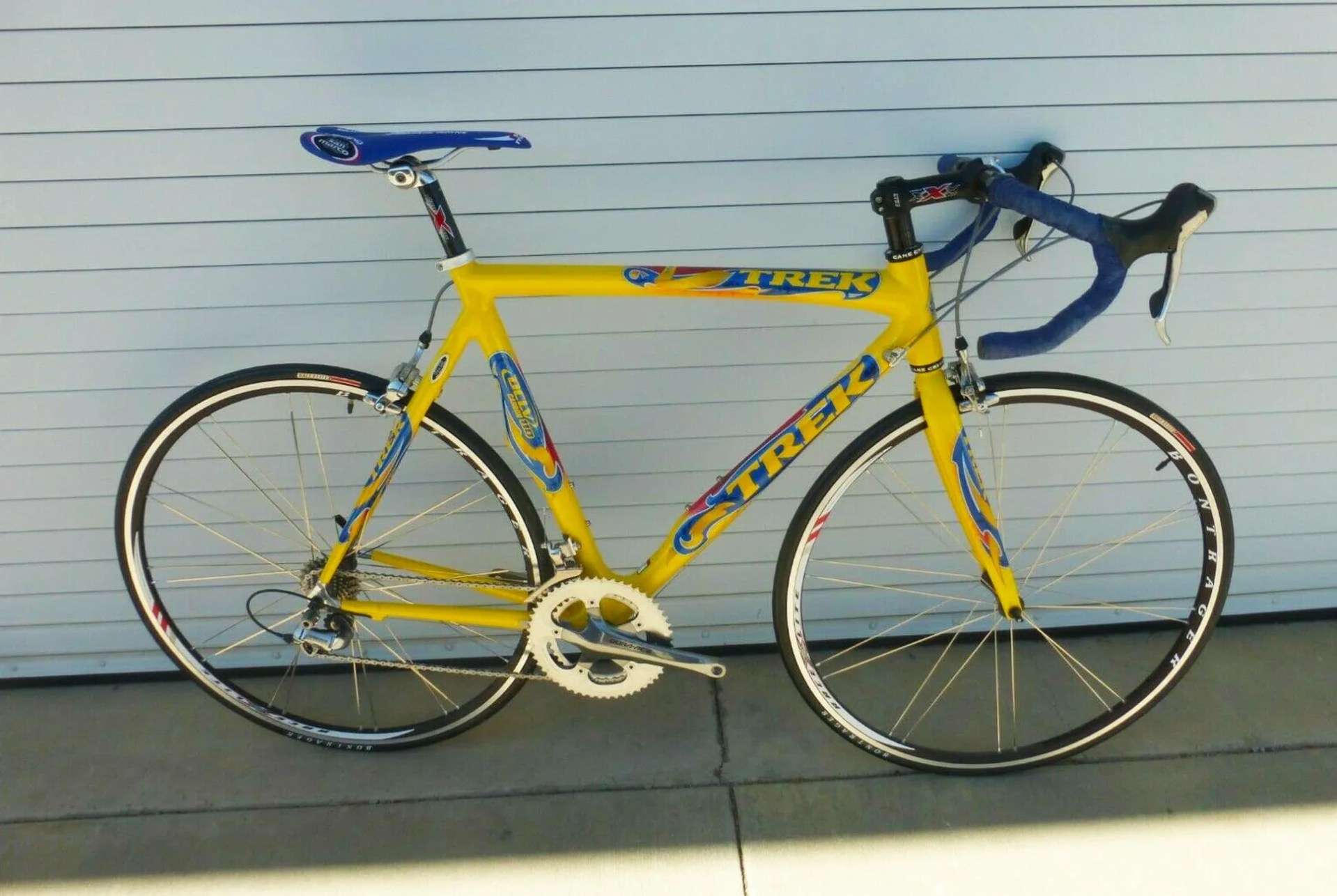 Vintage-Road-Bikes-gear-patrol-lead-full