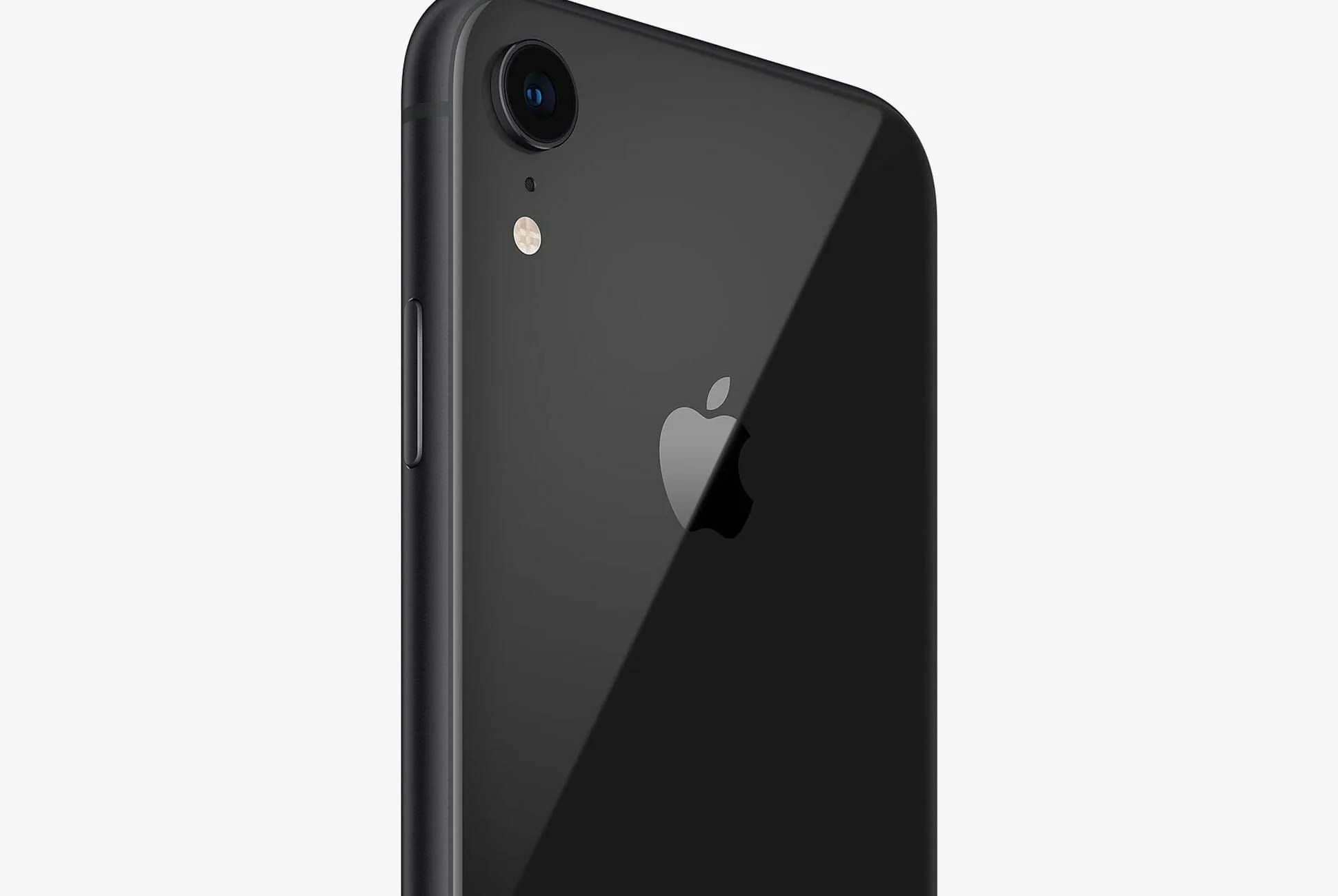 iphone-xr-gearpatrol-lead