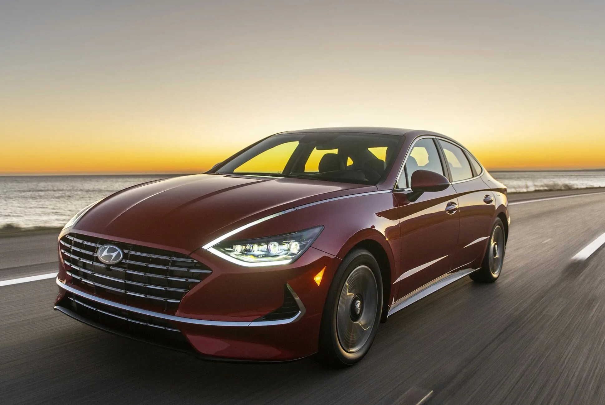 2020-Sonata-Hybrid-Gear-Patrol-Lead-Full