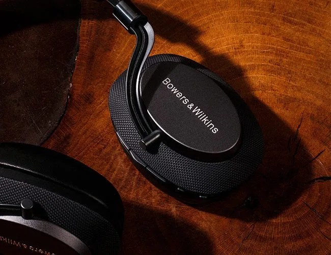 Bowers-Wilkins-PX-Headphones-gear-patrol-lead-feature
