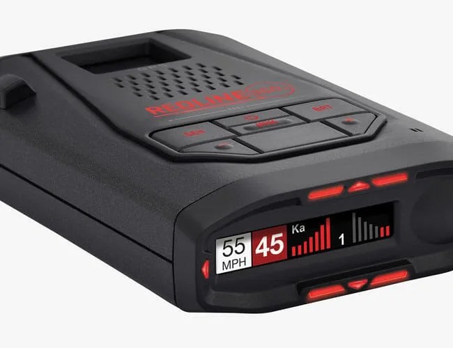 REDLINE_360c_R-Radar-Detector-Gear-Patrol-Lead-Featured