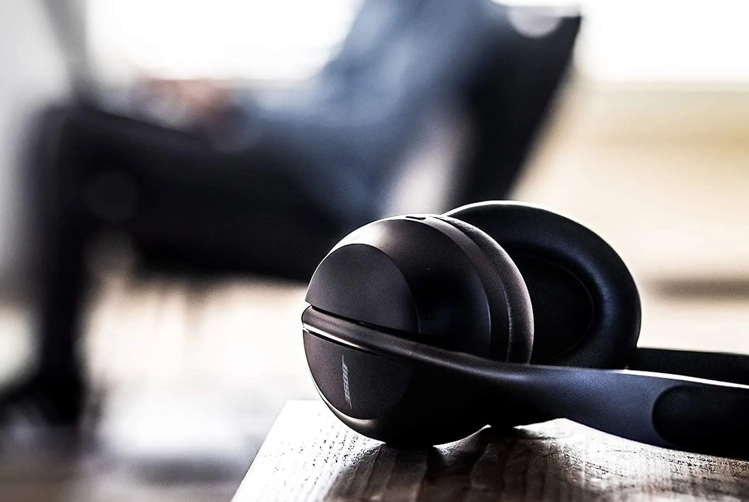 noise cancelling headphones