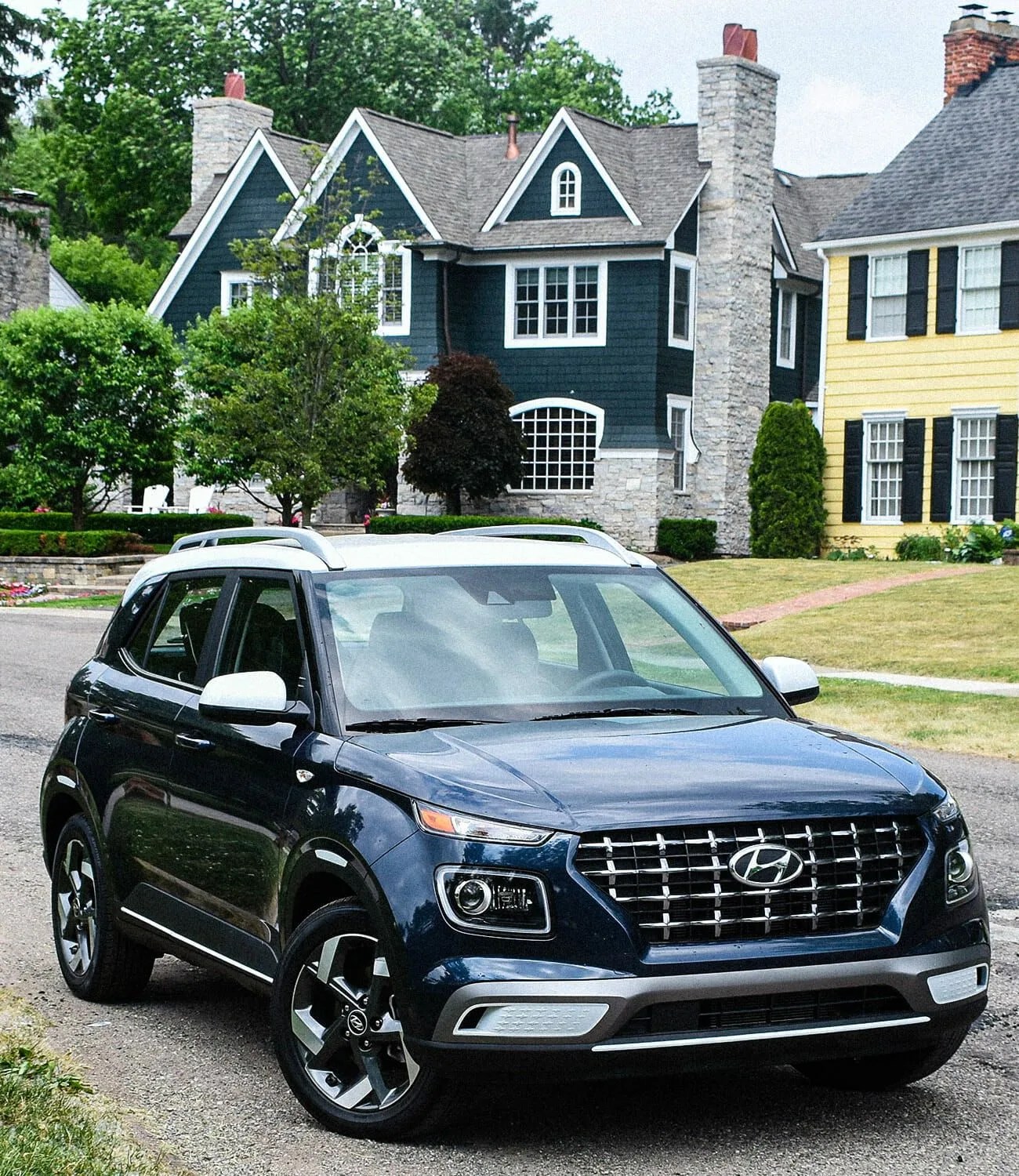 hyundai venue denim gear patrol ambiance 1