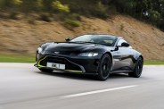 black aston martin vantage