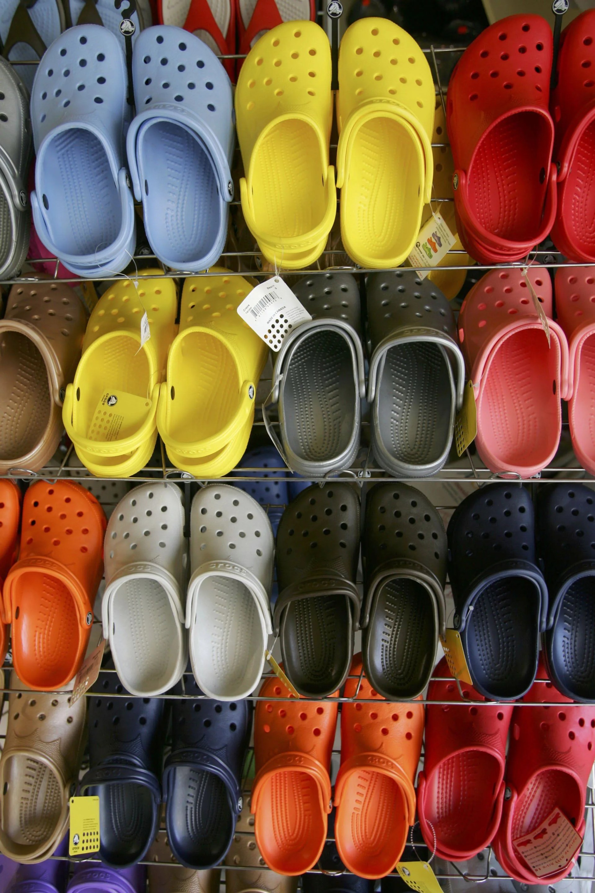 crocs shoes increasingly popular amongst trendy israelis