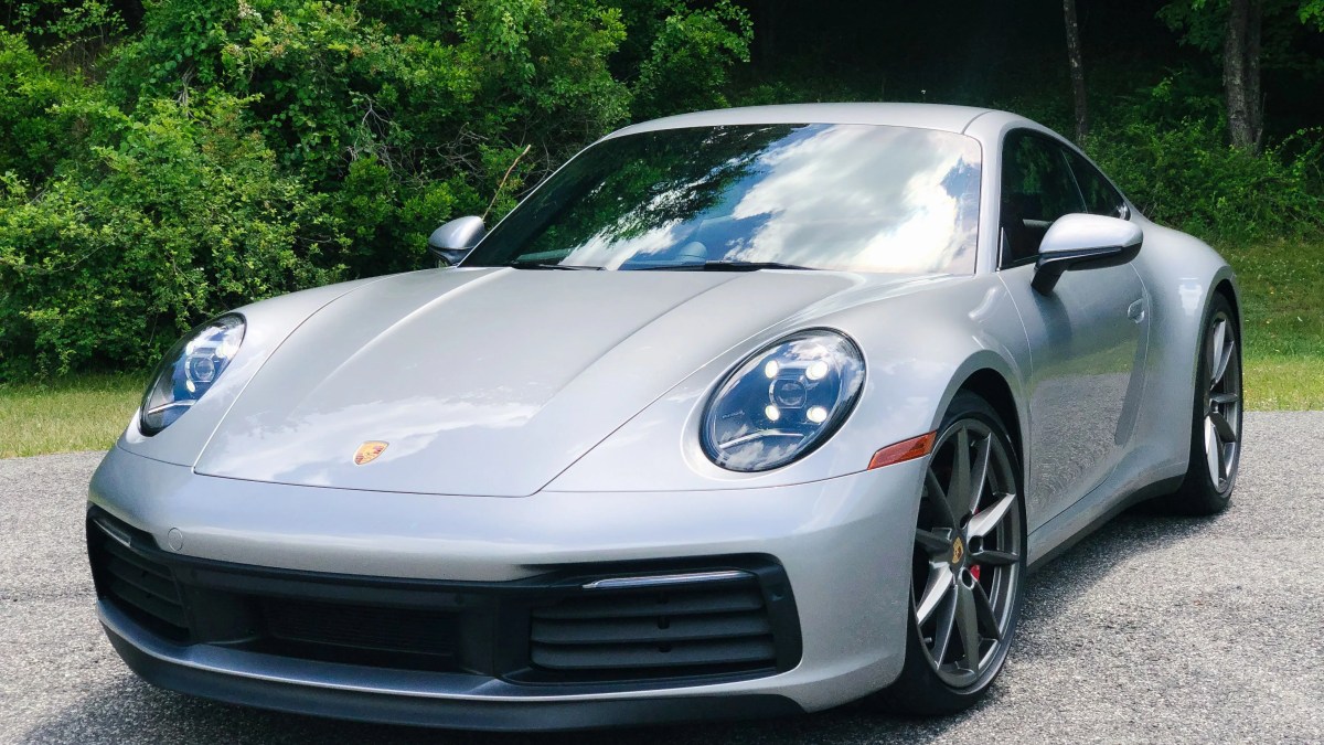 The 2020 Porsche 911 Is Slower, But Better, With a Stick Shift