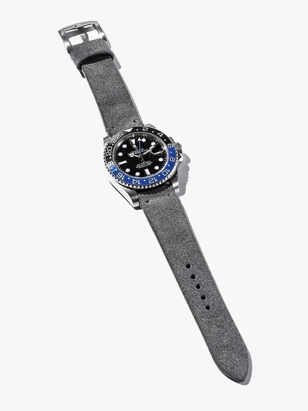 "Everett” Light Grey Suede Watch Strap