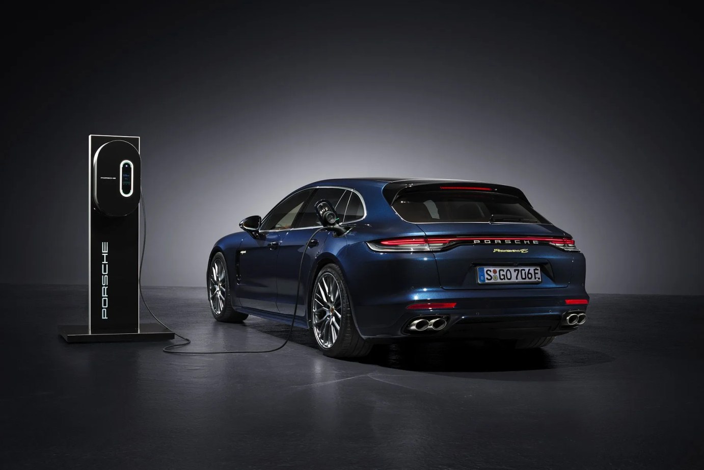 porsche panamera 4s e hybrid sport turismo 2021