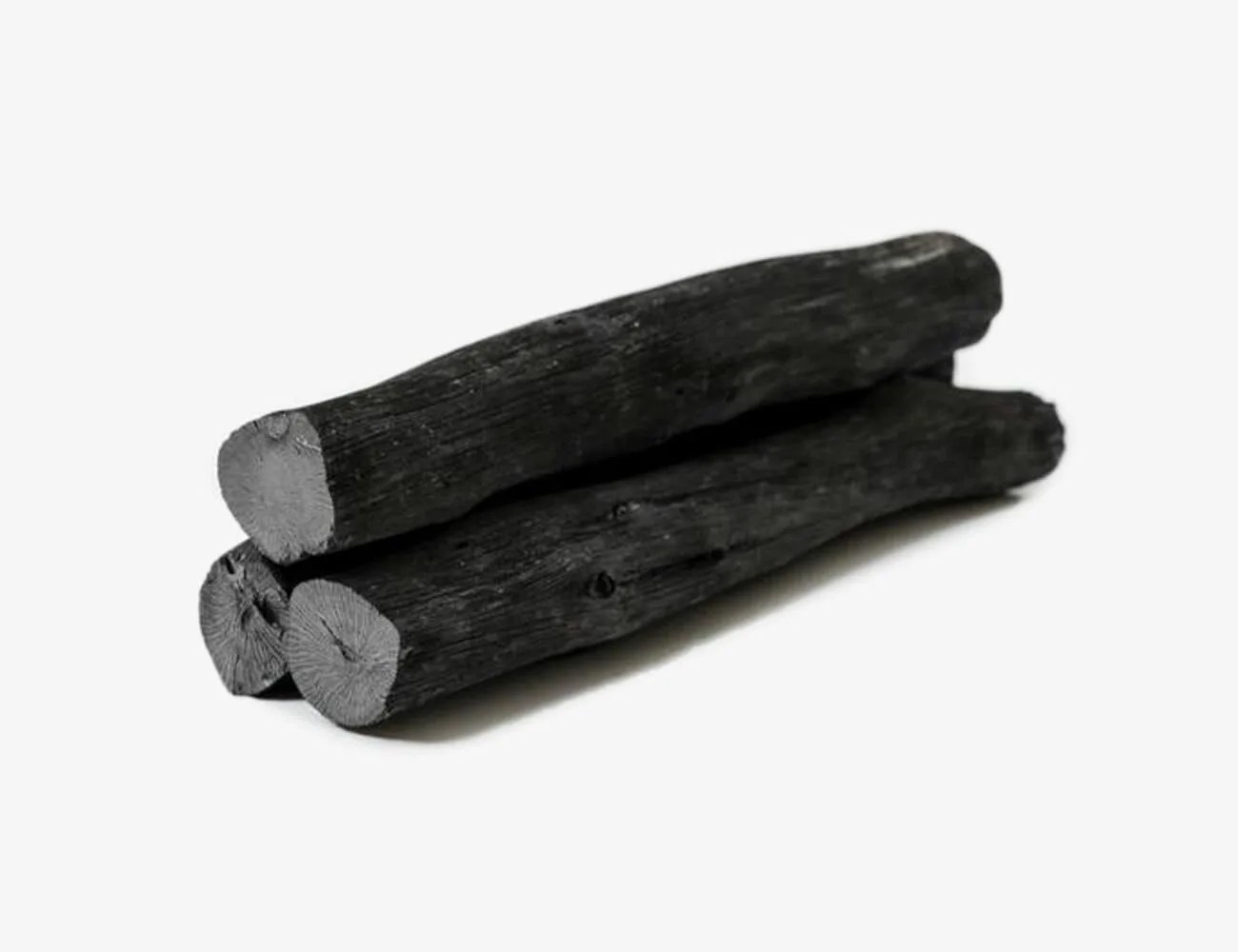 Chef-Jeremy-Hansen-gear-patrol-Binchotan-Charcoal
