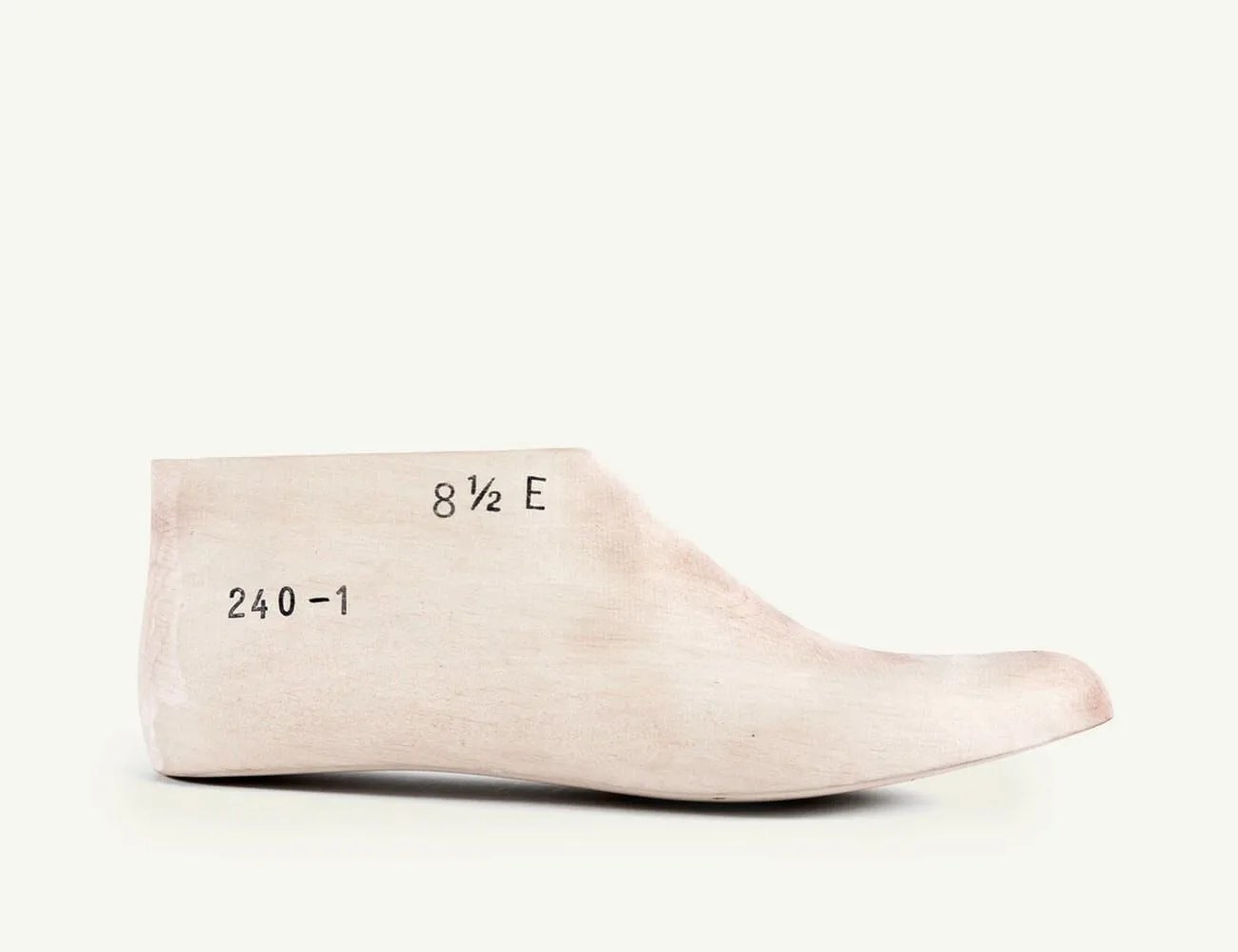 Virberg-Boots-Guide-gear-patrol-240