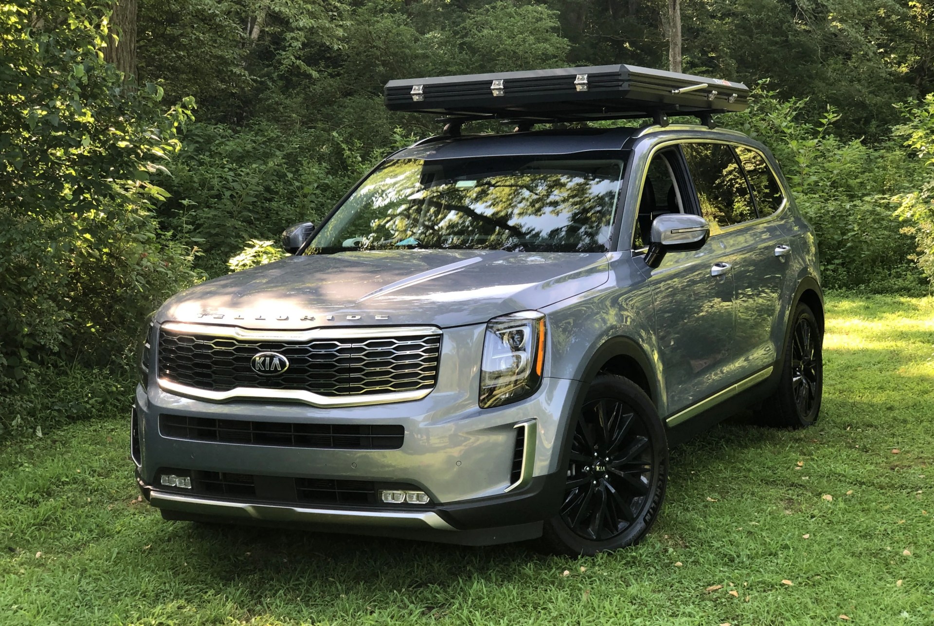 roofnest falcon rooftop tent on the kia telluride