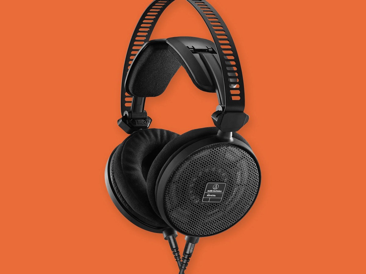 オーディオテクニカ audio-technica ATH-R70x ATH-R70xProfessional Open-Back Reference Headphones | Audio-Technica