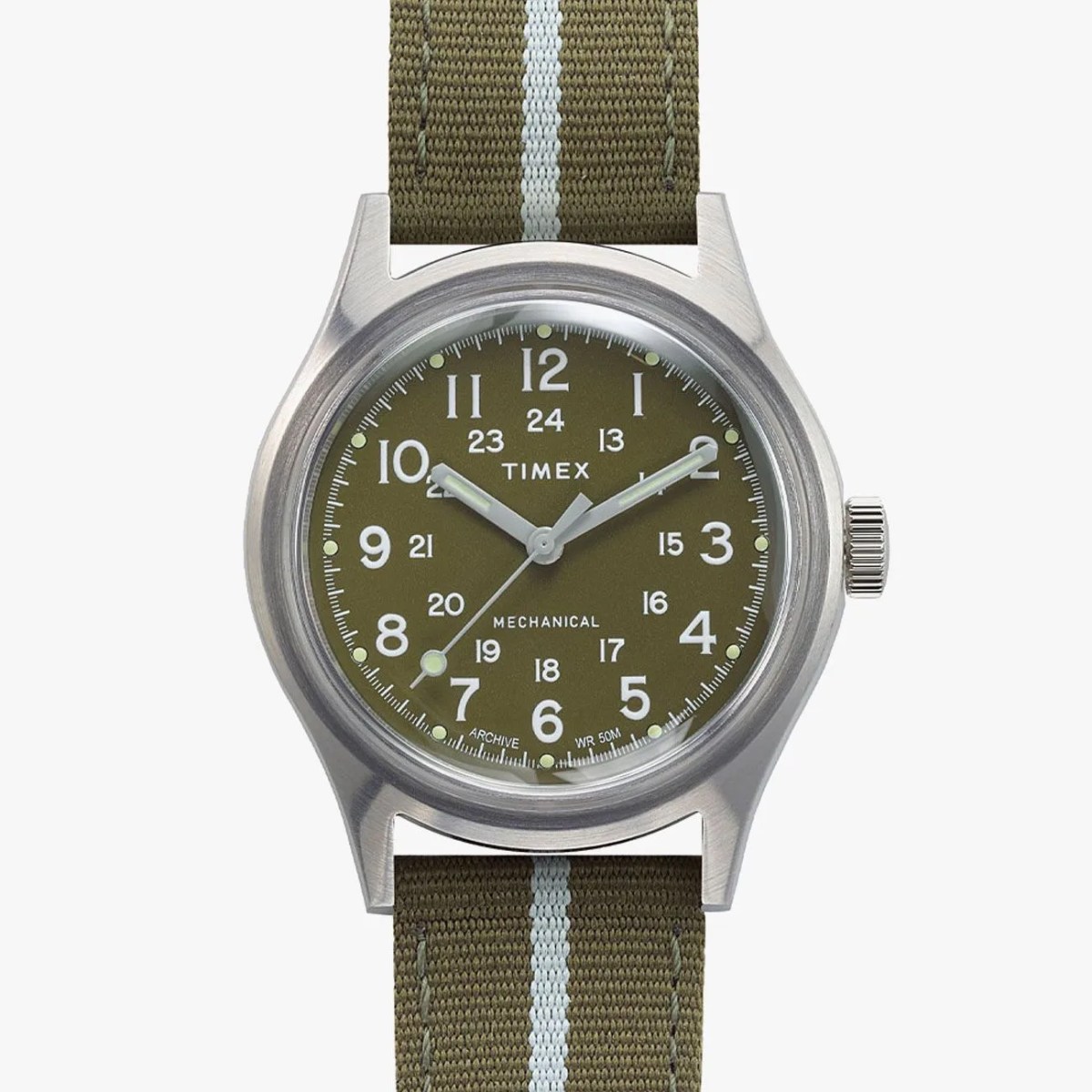 One of Our Favorite Field Watches Now Comes in a Mechanical