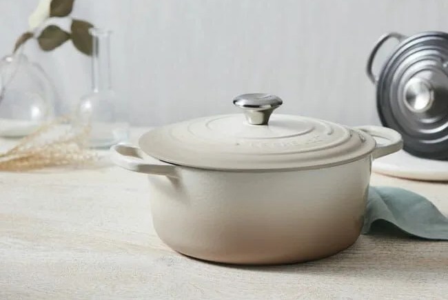 le creuset dutch oven gear patrol feature