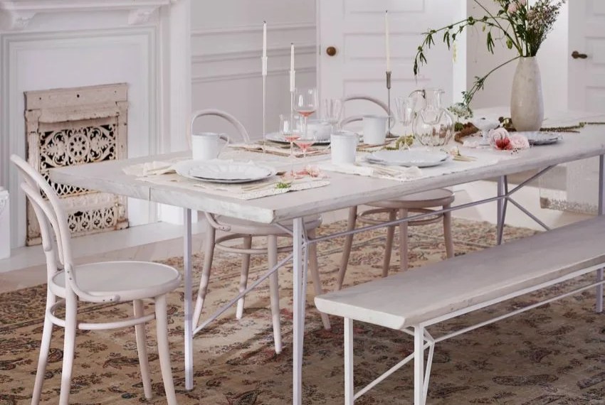 a dining scene in a dining room