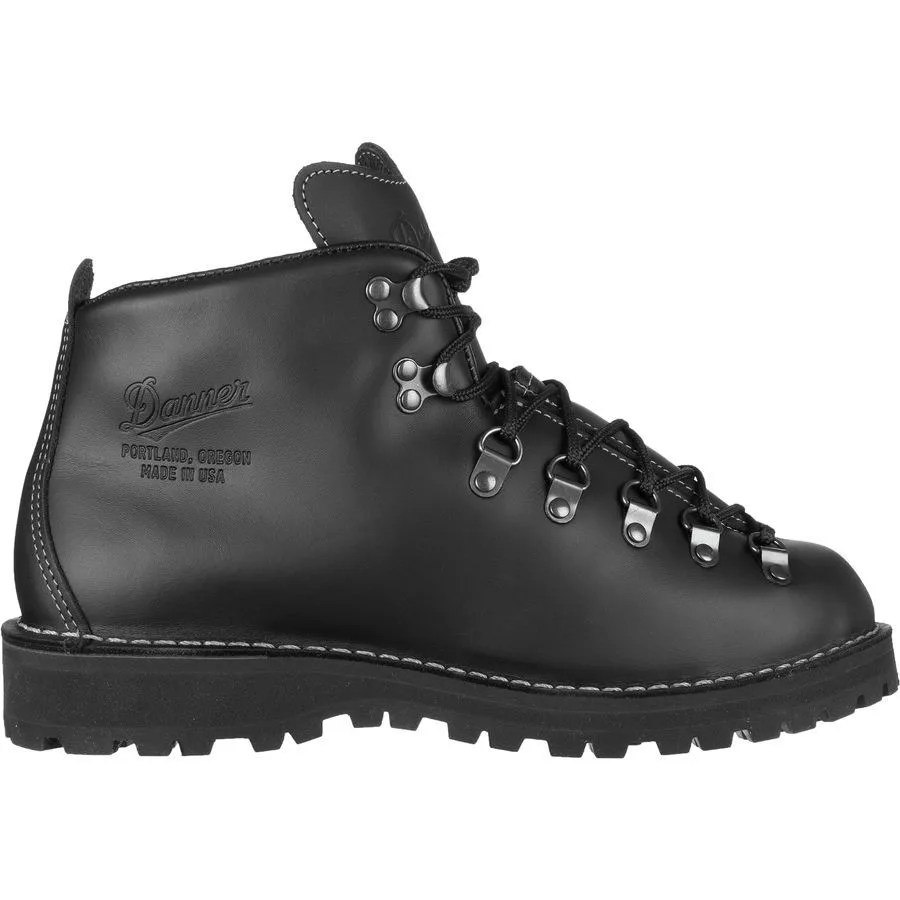 black hiking boots
