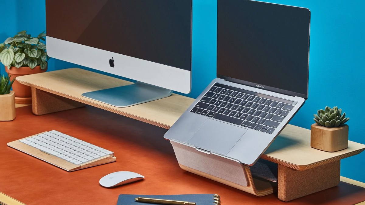 grovemade-wood-laptop-riser-