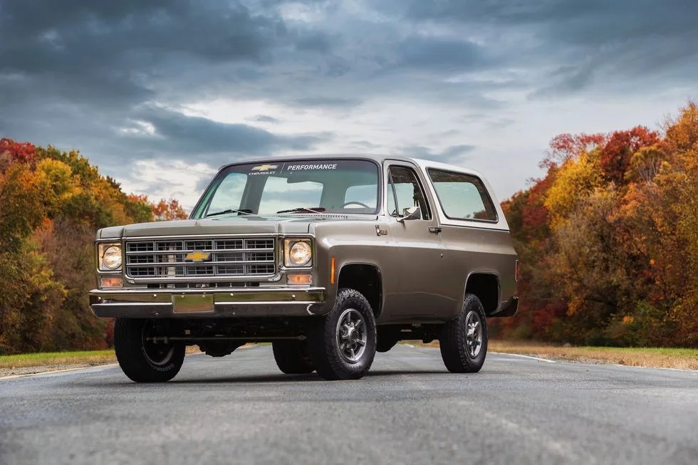 chevrolet will showcase a 1977 k5 blazer converted to all electric propulsion at sema360 the new k5 blazer e retains as much of the stock blazer as possible and approximately 90 percent of the new parts installed for the ecrate package are factory components from the chevrolet bolt ev