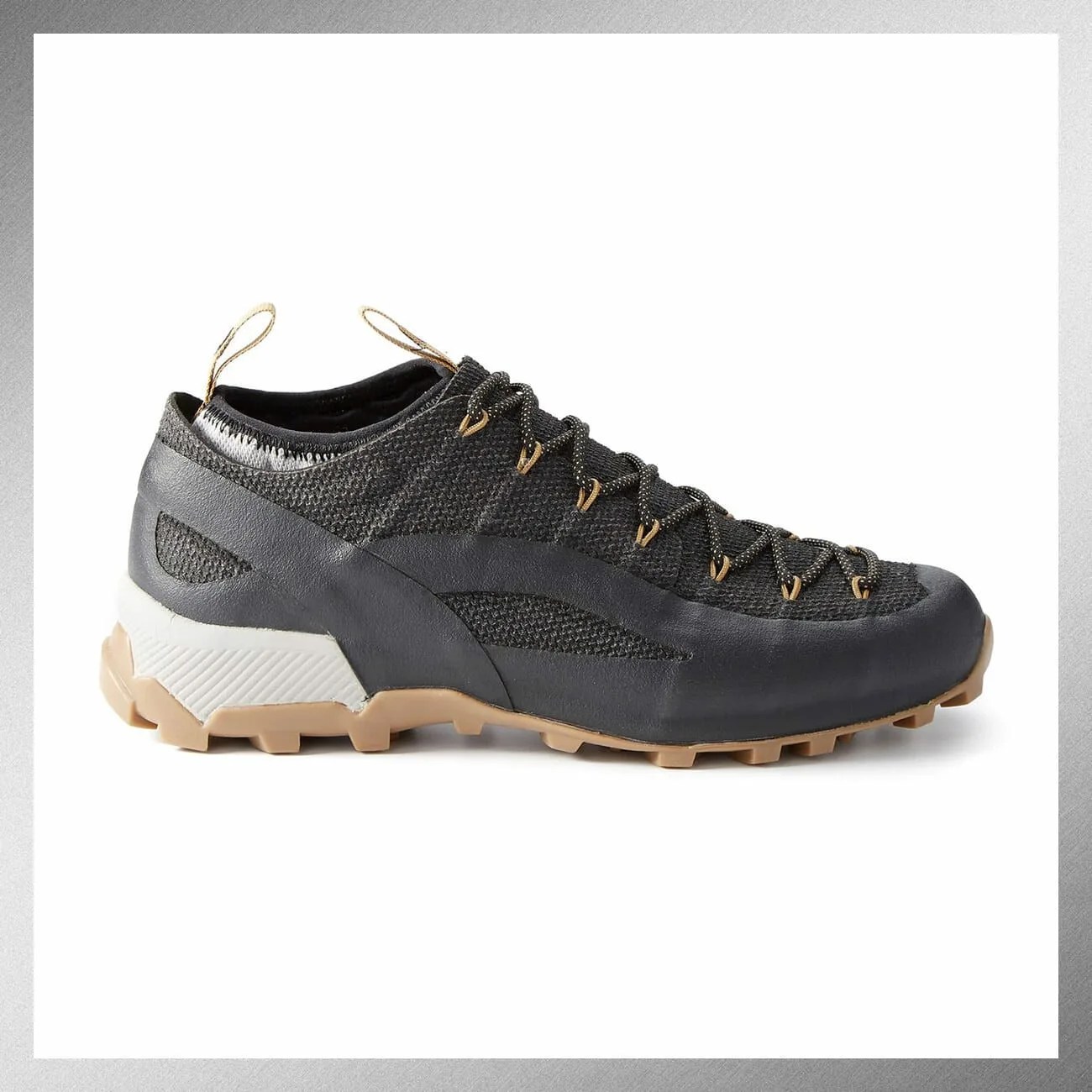 Naglev-Unico-Hiker-gear-patrol