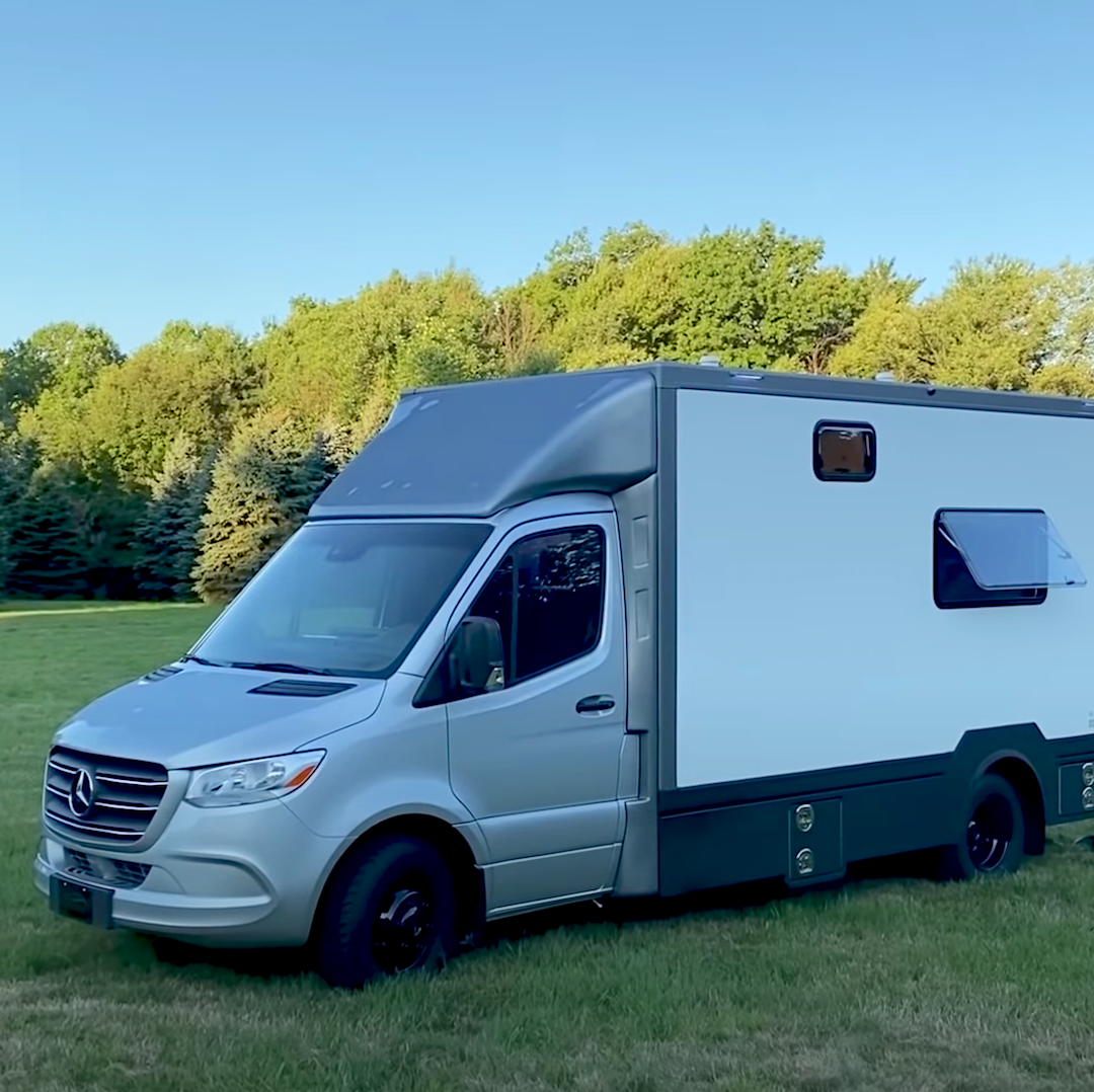 advanced rv b box