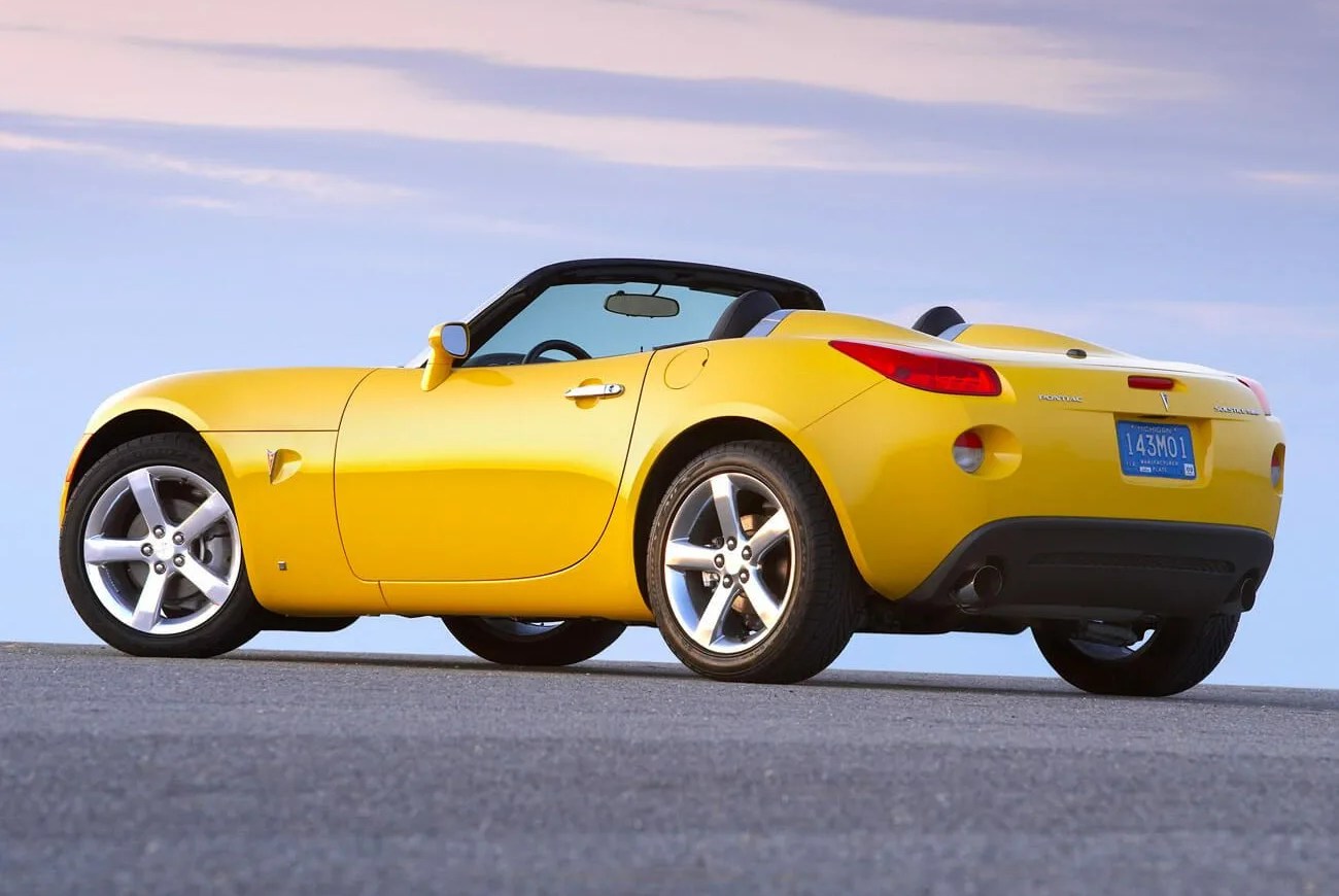 pontiac solstice gxp gear patrol
