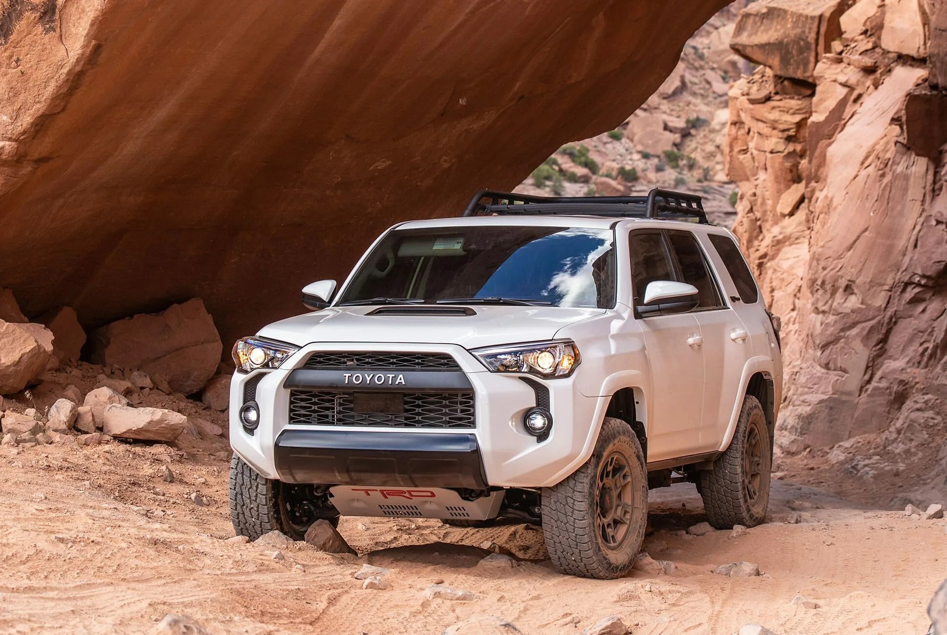 Toyota’s 2 Best Off-Roaders Are Fresh for 2020 | Gear Patrol