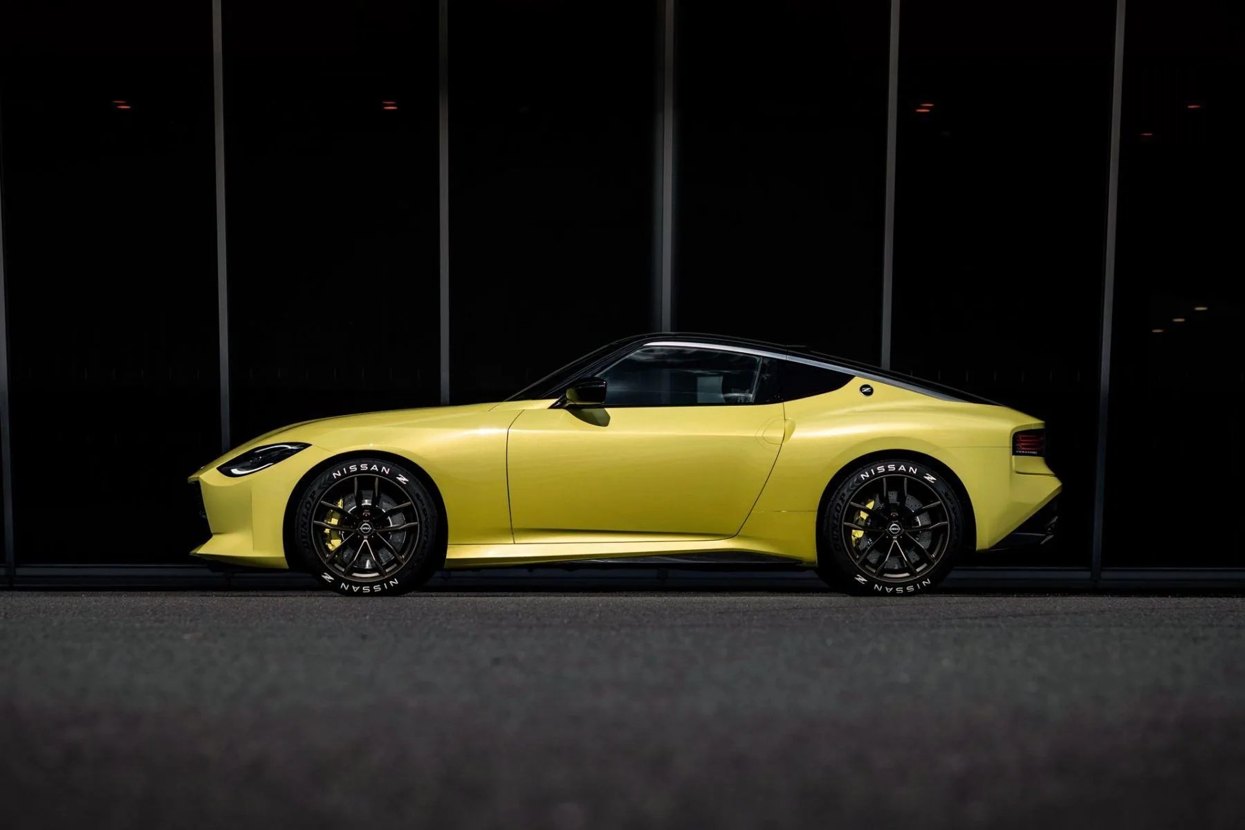 nissan z proto