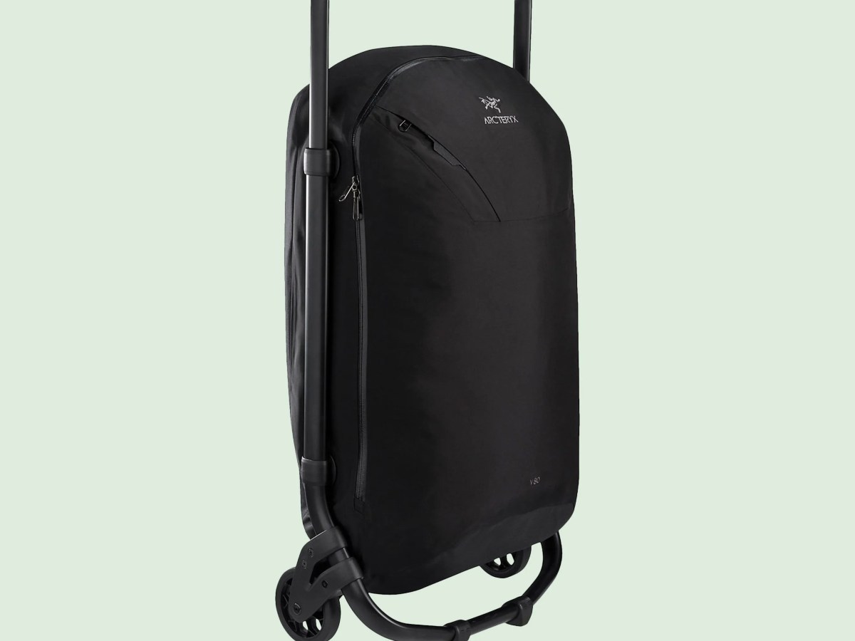 arcteryx-rolling-dufel-