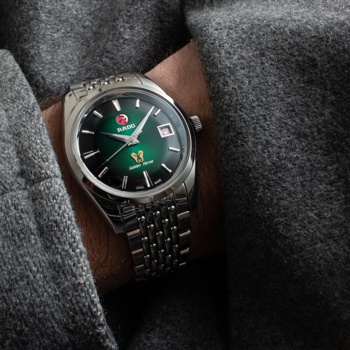 Is This the Vintage-Styled Dress Watch to Rule Them All? | Gear Patrol