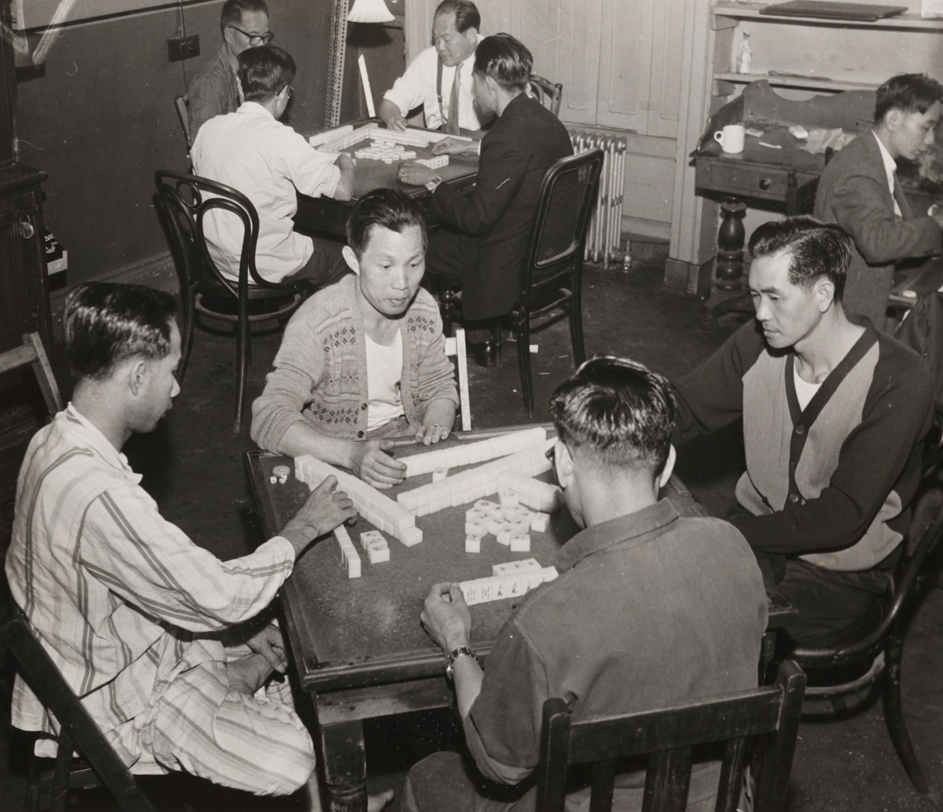 chinese seamen playing mahjong, 2 august 1962